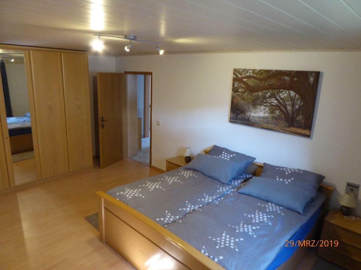 Monteurwohnung - Ferienwohnung Naehe Limburg An Der Lahn Flacht Eksteriør bilde